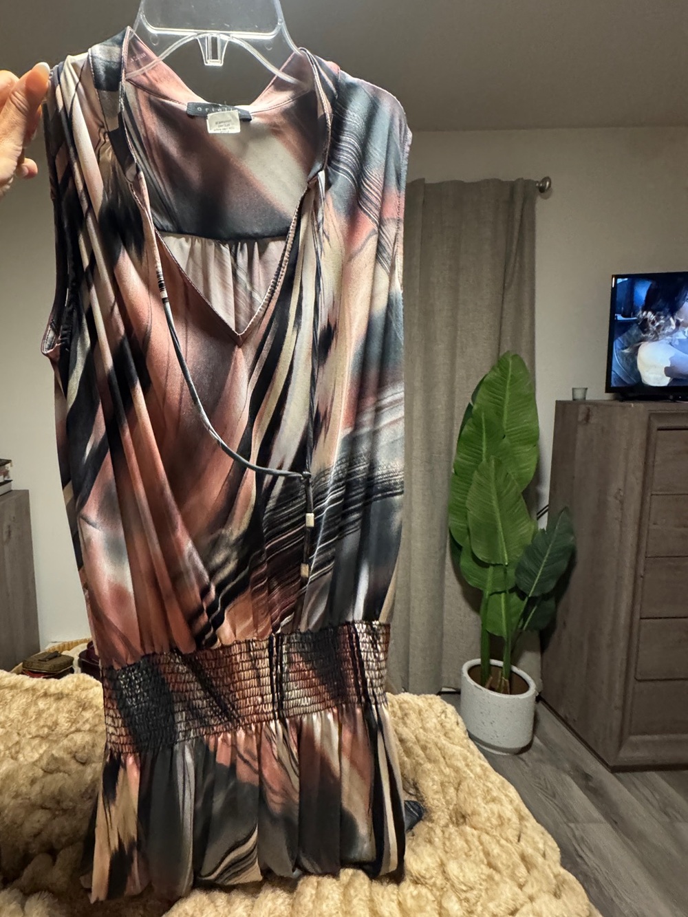 Ariella Sleeveless Blouse in Blush, Black & Cream Abstract Stripe